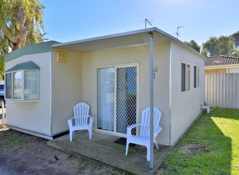 Mandurah Coastal Holiday Park - Pubs and Clubs 27
