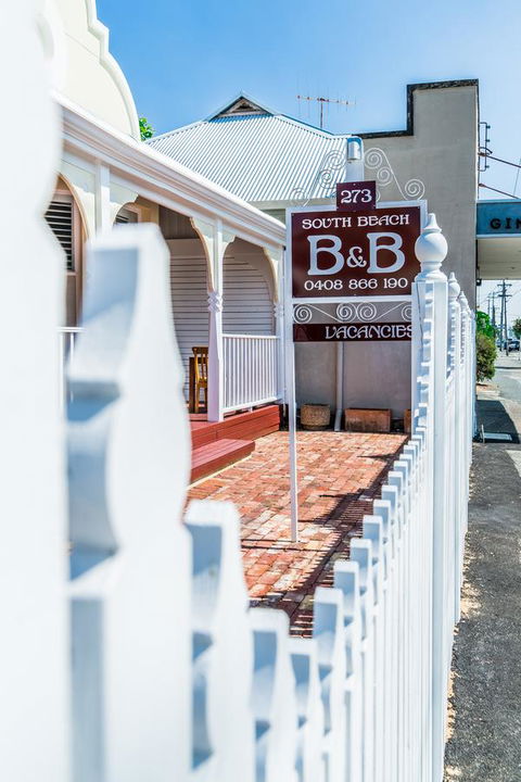 South Beach Bed & Breakfast - Pubs and Clubs 6