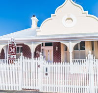 South Beach Bed  Breakfast - Pubs and Clubs