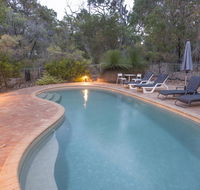 53 Martina Drive - Pubs and Clubs