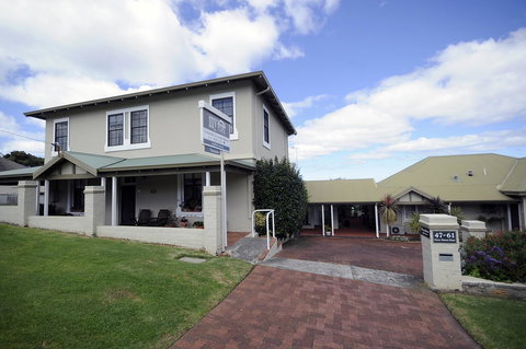 My Place Colonial Accommodation - Go Out 0