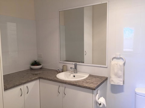 The Royal Dolphin Bed & Breakfast Safety Bay - Go Out 31