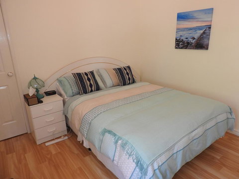 The Royal Dolphin Bed & Breakfast Safety Bay - Go Out 10
