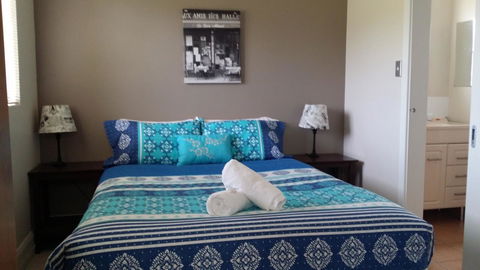 Chalets On Frenchman - Pubs and Clubs 21