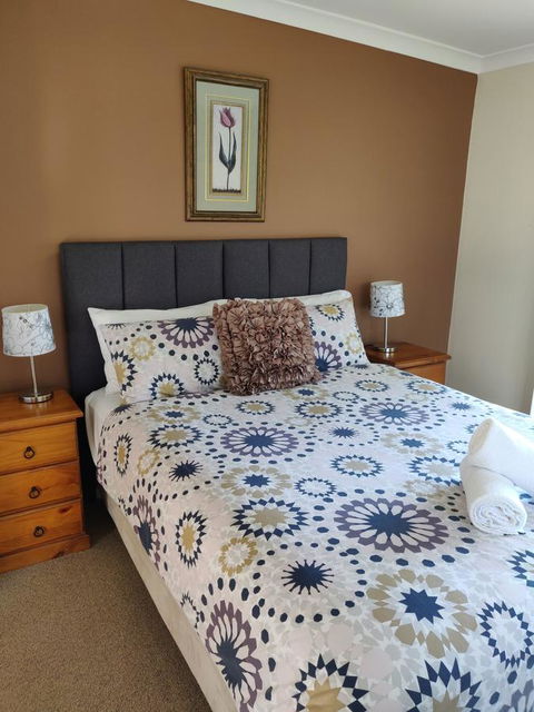 Chalets On Frenchman - Pubs and Clubs 1