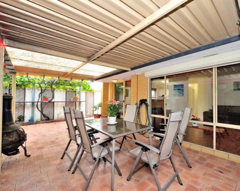 Ocean View Villas - 2 Bedroom Villa In Quiet Complex - Go Out 9