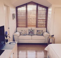 Fremantle Beach Studio - Pubs and Clubs