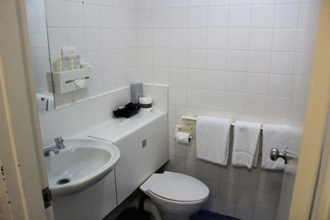 Atrium Hotel Mandurah - Pubs and Clubs 6