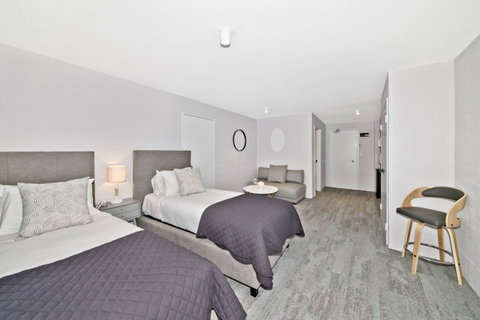 Atrium Hotel Mandurah - Pubs and Clubs 33