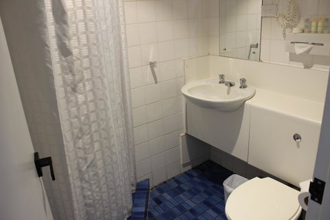 Atrium Hotel Mandurah - Pubs and Clubs 8