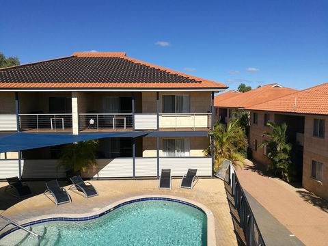 Kalbarri Edge Resort - Pubs and Clubs 29