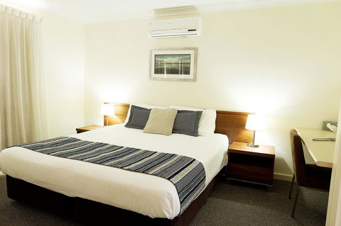 Kalbarri Edge Resort - Pubs and Clubs 17