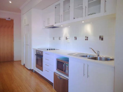 Outram St Apartment - Go Out 7