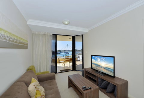 Dolphin Quay Apartments - Pubs and Clubs 10