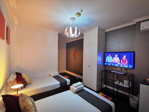 Criterion Hotel Perth - Pubs and Clubs 11