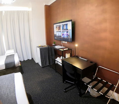 Criterion Hotel Perth - Pubs and Clubs 19