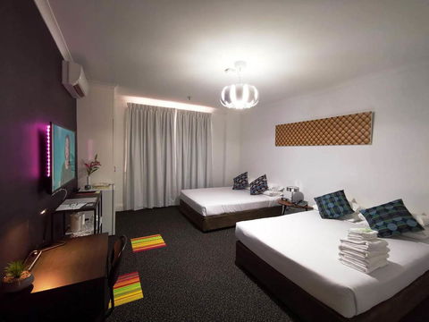 Criterion Hotel Perth - Pubs and Clubs 22
