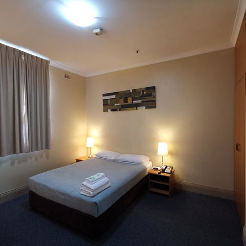Criterion Hotel Perth - Pubs and Clubs 36