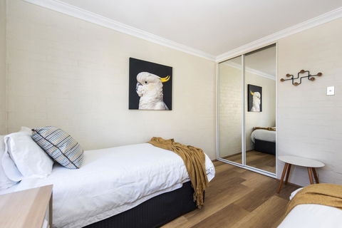 Subiaco Village - 34 - Go Out 9