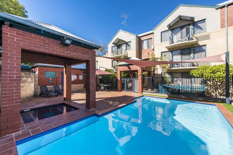 Subiaco Village - 34 - Go Out 15
