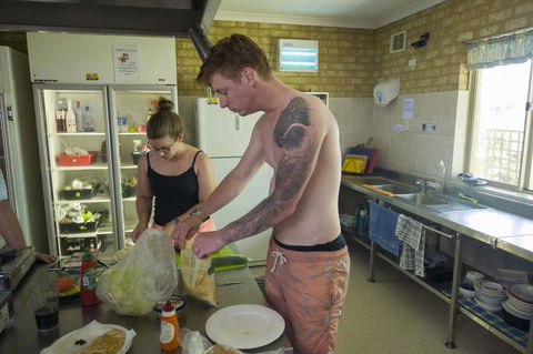 Lancelin Lodge - Pubs and Clubs 23