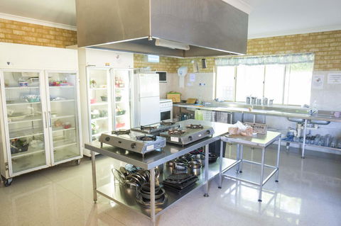 Lancelin Lodge - Pubs and Clubs 22