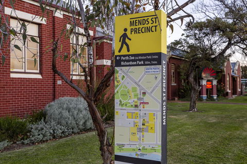 Como Executive Apartment - Pubs and Clubs 31