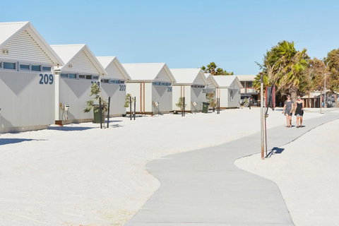 RAC Monkey Mia Dolphin Resort - Go Out 37