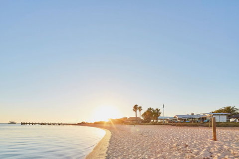 RAC Monkey Mia Dolphin Resort - Go Out 12