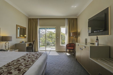 Joondalup Resort - Go Out 3