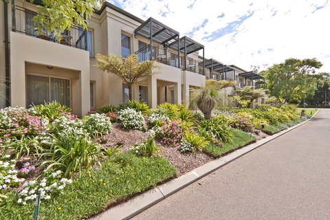 Joondalup Resort - Go Out 17