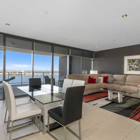 Astra Apartments Perth CBD - Pubs and Clubs 10