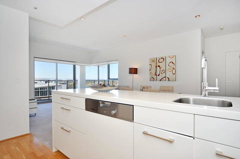 Astra Apartments Perth CBD - Pubs and Clubs 33