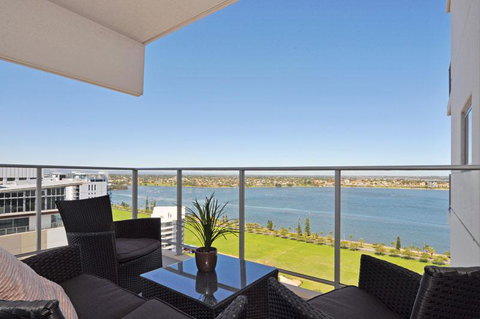 Astra Apartments Perth CBD - Pubs and Clubs 26
