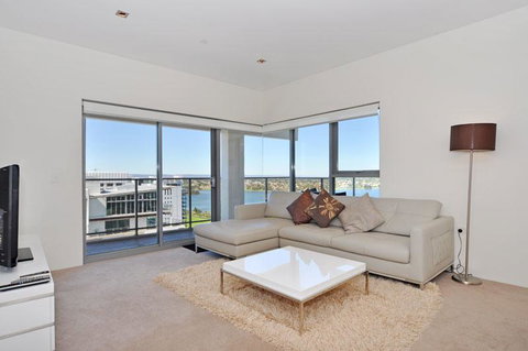Astra Apartments Perth CBD - Pubs and Clubs 32