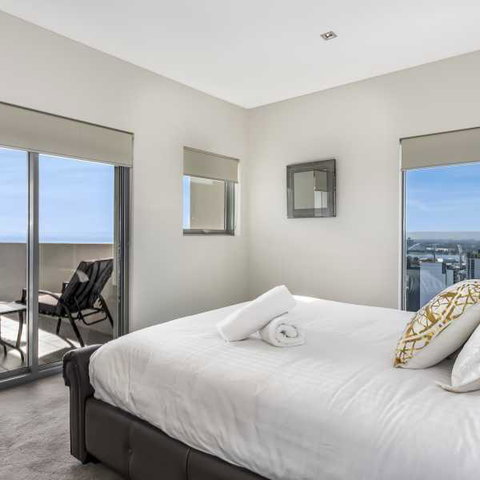 Astra Apartments Perth CBD - Pubs and Clubs 5