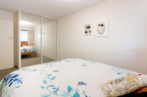 Retro Central Claremont Oasis - Pubs and Clubs 12