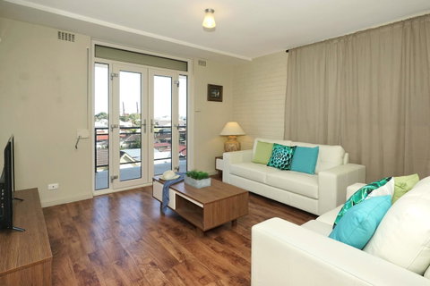Freo Apartment - Pubs and Clubs 1