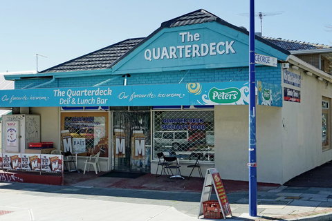 Freo Apartment - Pubs and Clubs 9
