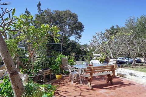 Freo Apartment - Pubs and Clubs 7