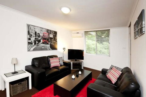 Cunningham Terrace 8 - Go Out 6
