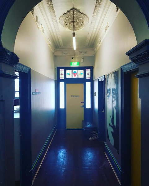 Planet Inn Backpackers - Pubs and Clubs 7
