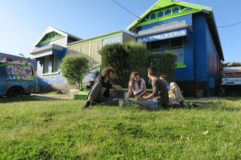 Planet Inn Backpackers - Pubs and Clubs 2