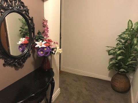 Master Room With Attachd Bath - Go Out 4