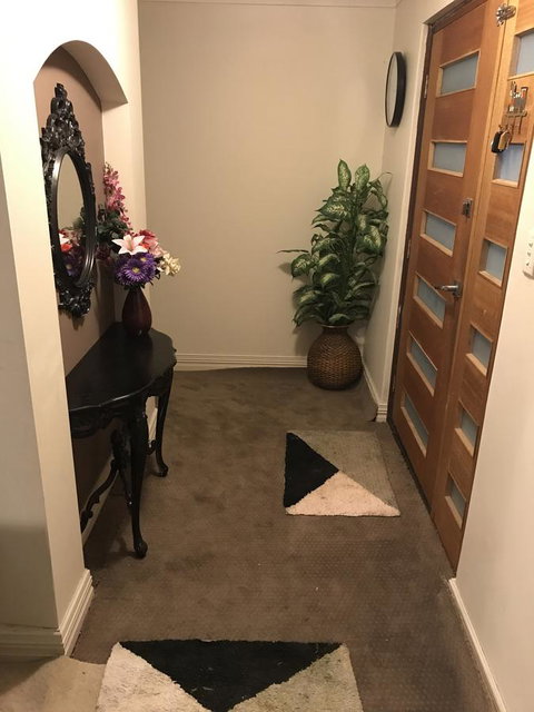 Master Room With Attachd Bath - Go Out 6