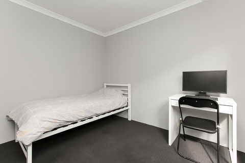 Perth Comfy Stays - Pubs and Clubs 34