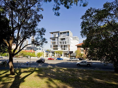 Scene Apartment 11 - Go Out 21