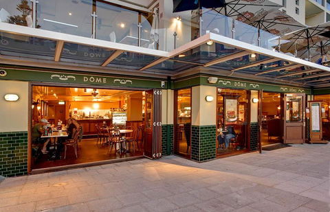 Mullaloo B & B - Pubs and Clubs 2