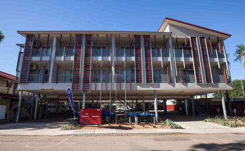 Beadon Bay Hotel - Pubs and Clubs 12