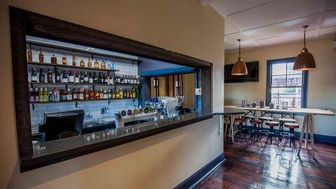 Beadon Bay Hotel - Pubs and Clubs 18